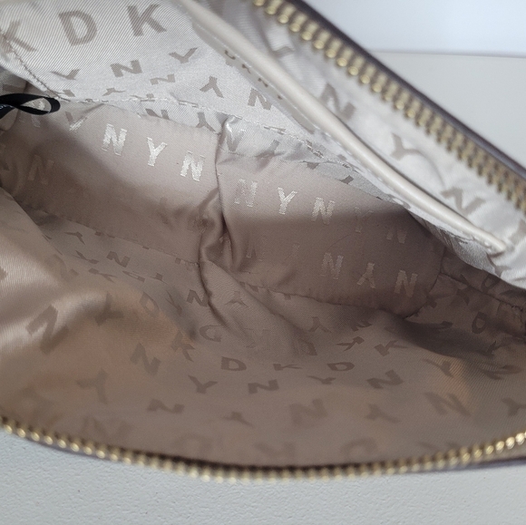 DKNY Bryant Park Top Zip Crossbody - Picture 10 of 12